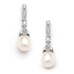 Load image into Gallery viewer, Vintage Oval Pearl Earrings
