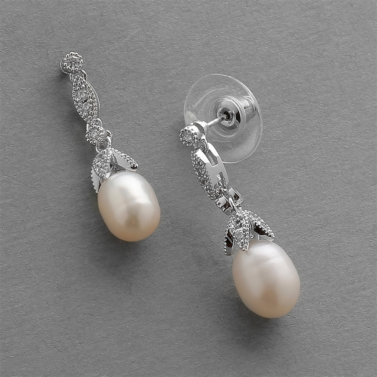 Vintage Oval Pearl Earrings