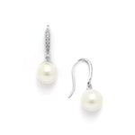 Load image into Gallery viewer, Timeless Pearl Elegance Earrings
