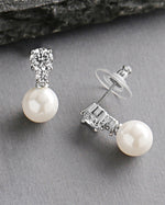 Load image into Gallery viewer, Dainty Pearl Drop Earrings
