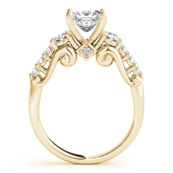 Round Cut Three Stone Engagement Ring