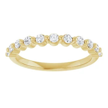 Single Shared Prong Diamond Anniversary Band for Her